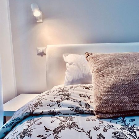 Finella Charming Rooms Bari Zewnętrze zdjęcie